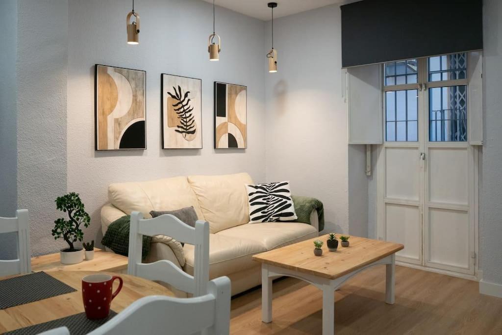 סביליה Apartamentos Alfaqueque B מראה חיצוני תמונה