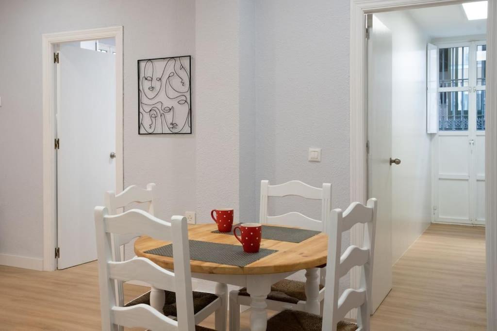 סביליה Apartamentos Alfaqueque B מראה חיצוני תמונה